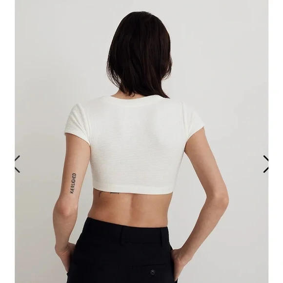 Madewell V-Neck Cropped Tee NEVER WORN - Picture 2 of 7